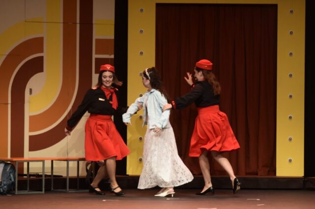 Musical " Ay, que me esplo"