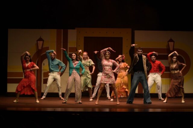 Musical " Ay, que me esplo"