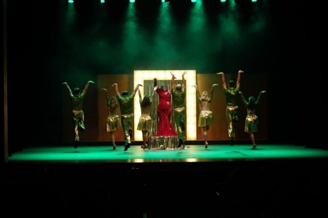 Musical " Ay, que me esplo"