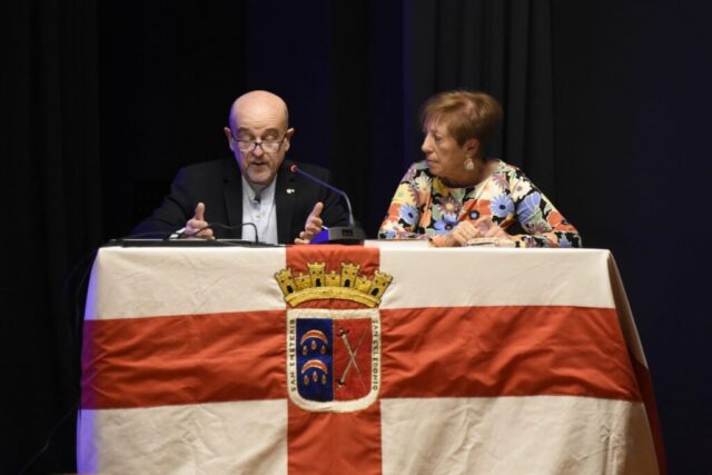 Presentación de la revista Kalakorikos, especial 30 aniversario