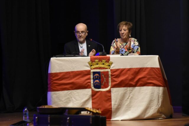 Presentación de la revista Kalakorikos, especial 30 aniversario