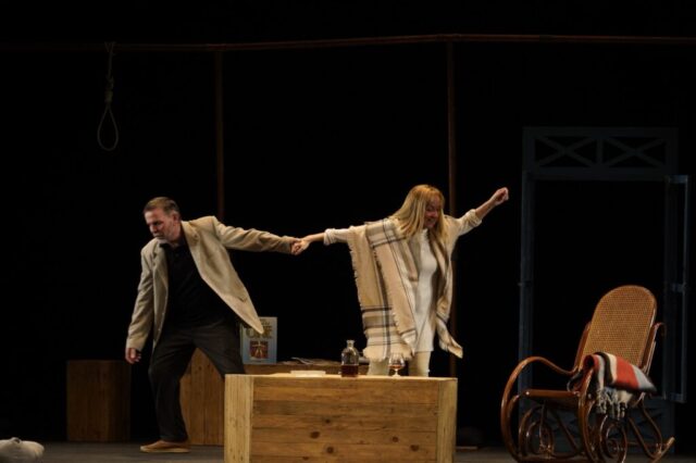 XI Muestra de teatro aficionado de Calahorra. "5 segundos y 120 kilos"