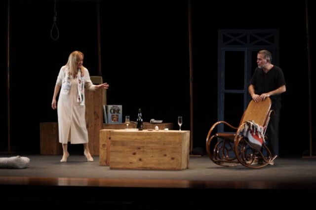 XI Muestra de teatro aficionado de Calahorra. "5 segundos y 120 kilos"