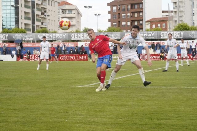 El CD Calahorra pierde contra el CD Arnedo por 0-2