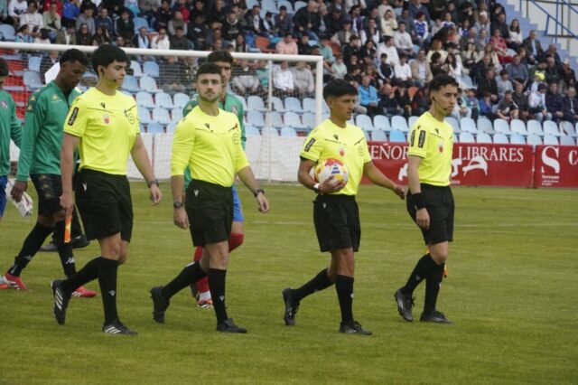 El CD Calahorra pierde contra el CD Arnedo por 0-2