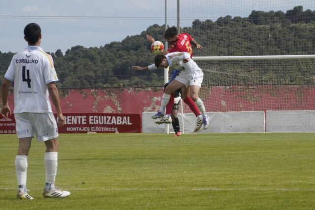 El CD Calahorra pierde contra el CD Arnedo por 0-2