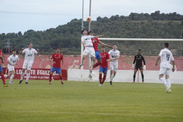 El CD Calahorra pierde contra el CD Arnedo por 0-2