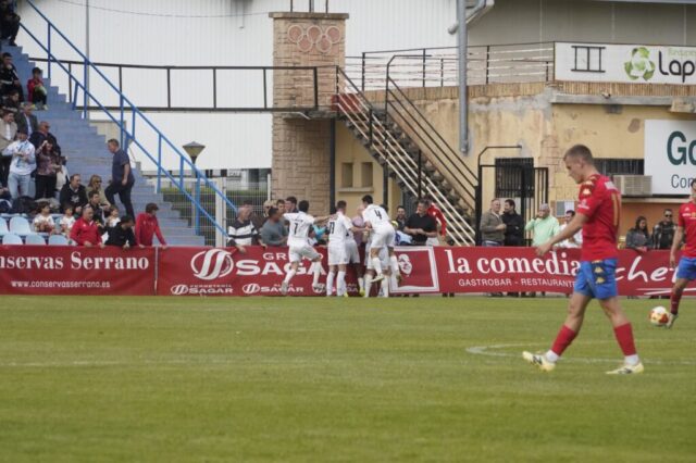 El CD Calahorra pierde contra el CD Arnedo por 0-2