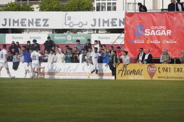 El CD Calahorra pierde contra el CD Arnedo por 0-2