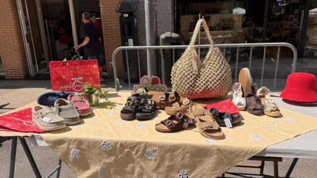 Dia comercio en la calle