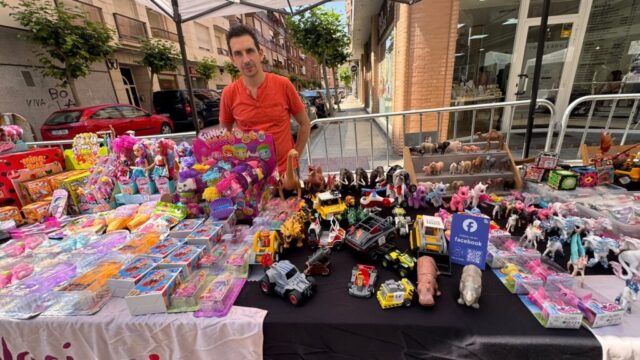 Dia comercio en la calle