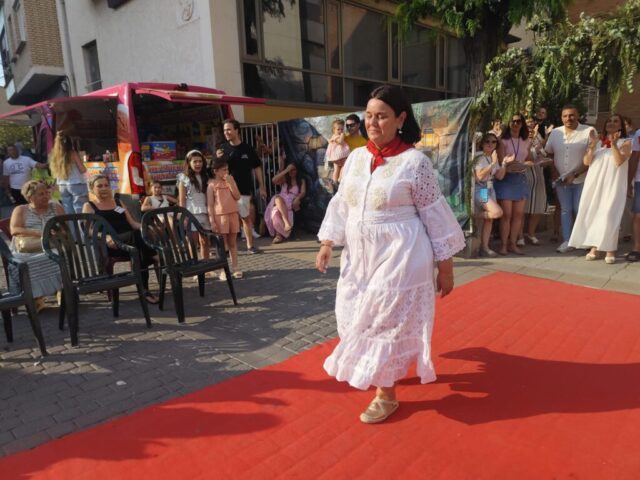 gran desfile de moda en Rincón de Soto