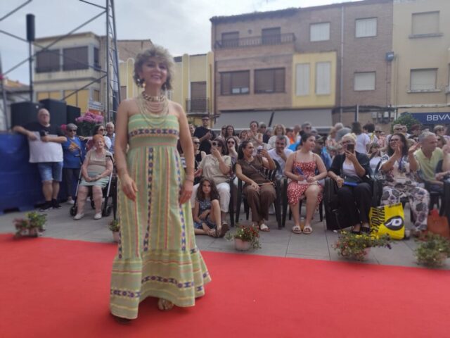 gran desfile de moda en Rincón de Soto