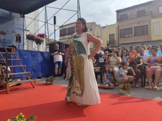 gran desfile de moda en Rincón de Soto