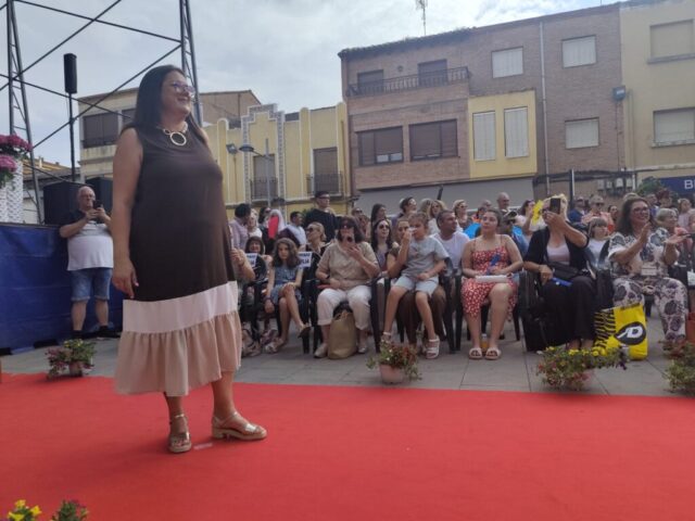 gran desfile de moda en Rincón de Soto
