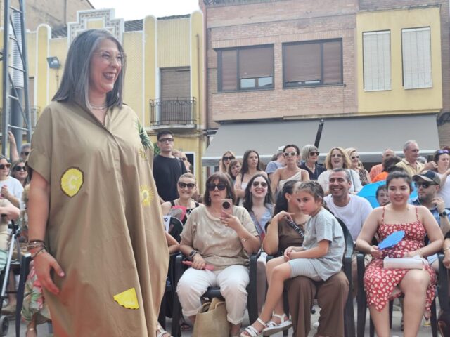gran desfile de moda en Rincón de Soto