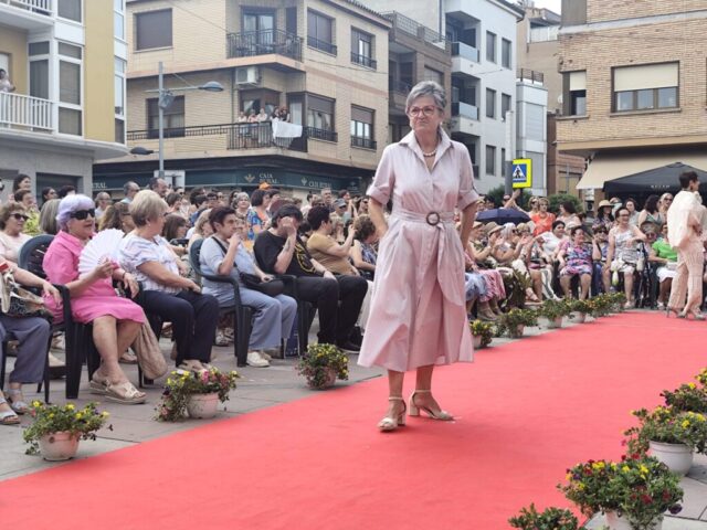 gran desfile de moda en Rincón de Soto