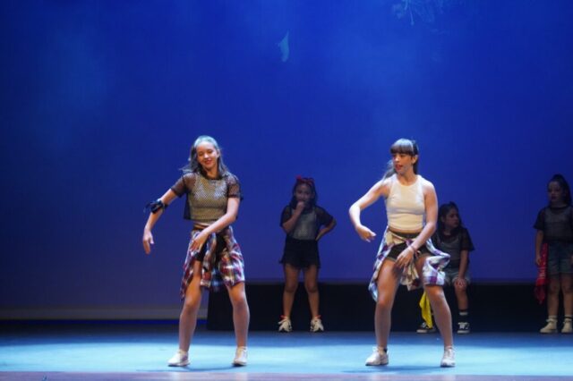 X Gala solidaria de baile