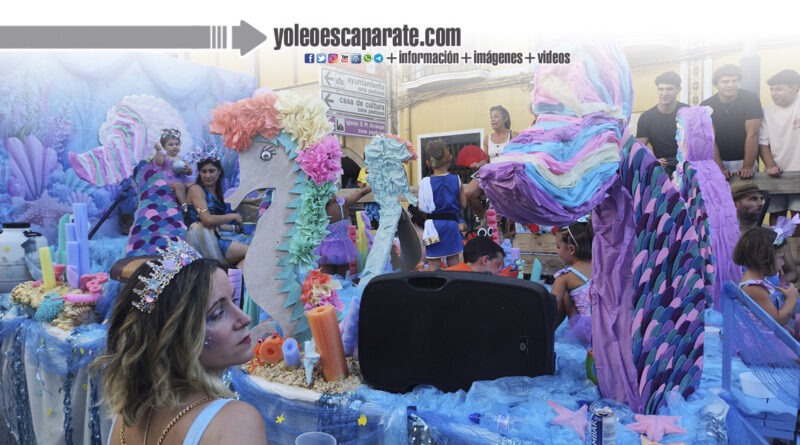 Rincón de Soto celebra su tradicional desfile de Carrozas